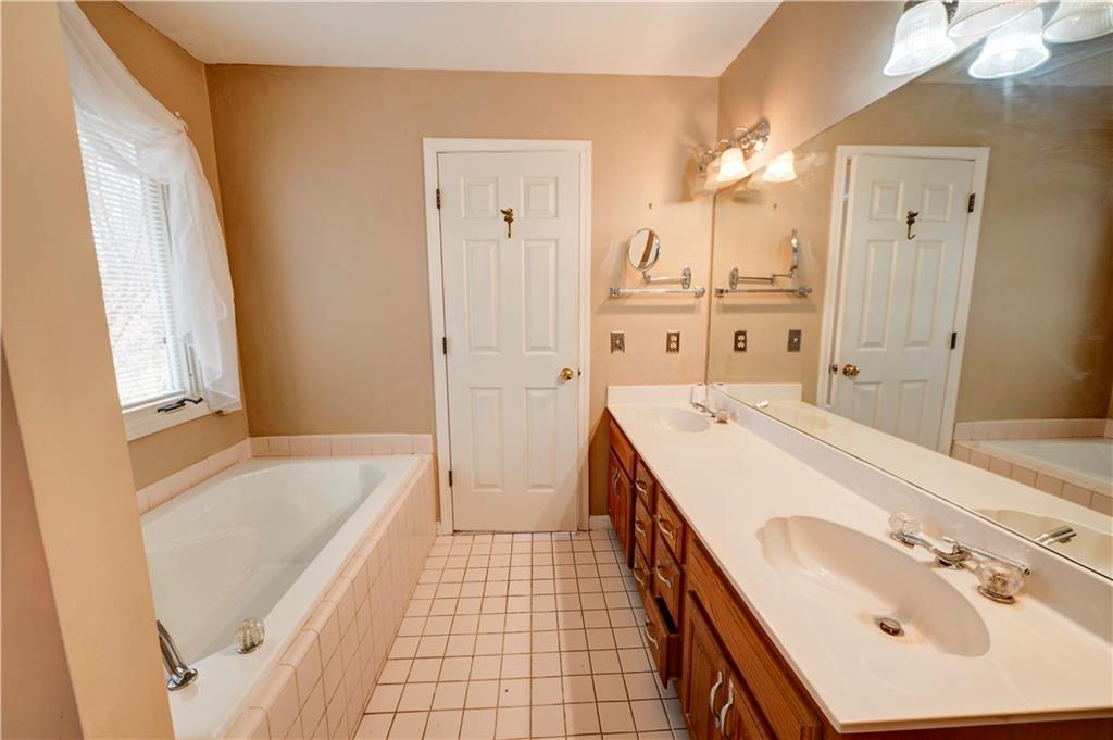 197 Saddlebrook Drive Southeast Calhoun, GA 30701 - Photo 34 of 71