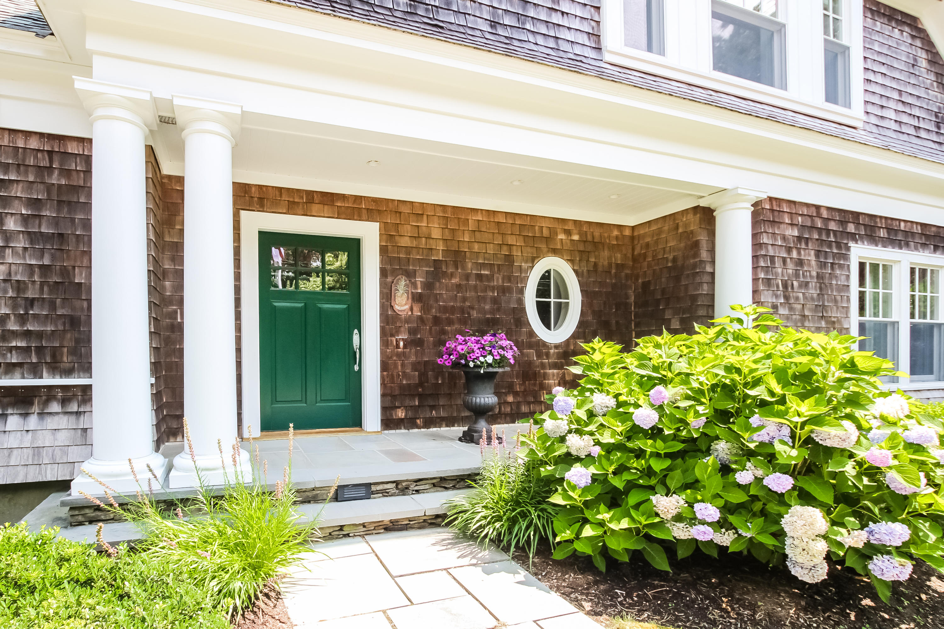 563 Scraggy Neck Road Cataumet, MA 02534 - Photo 4 of 35 Entrance
