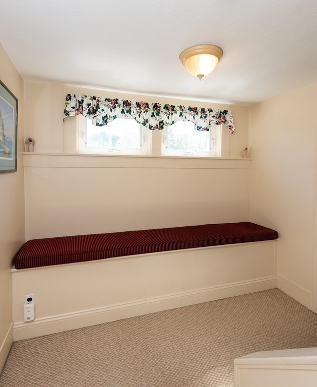 7 Maple Street, Unit 7 Reading, MA 01867 - Photo 20 of 40