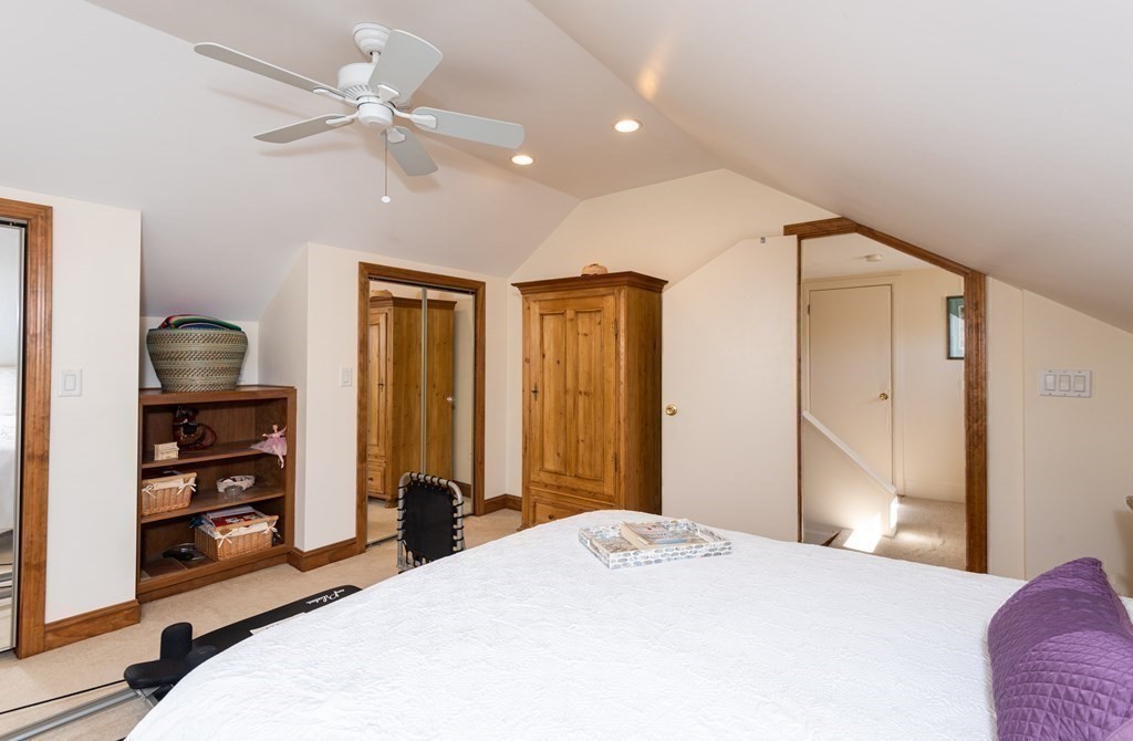 7 Maple Street, Unit 7 Reading, MA 01867 - Photo 23 of 40