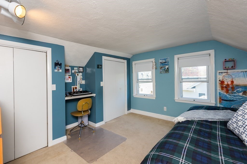 7 Maple Street, Unit 7 Reading, MA 01867 - Photo 26 of 40
