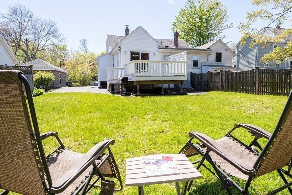 7 Maple Street, Unit 7 Reading, MA 01867 - Photo 35 of 40