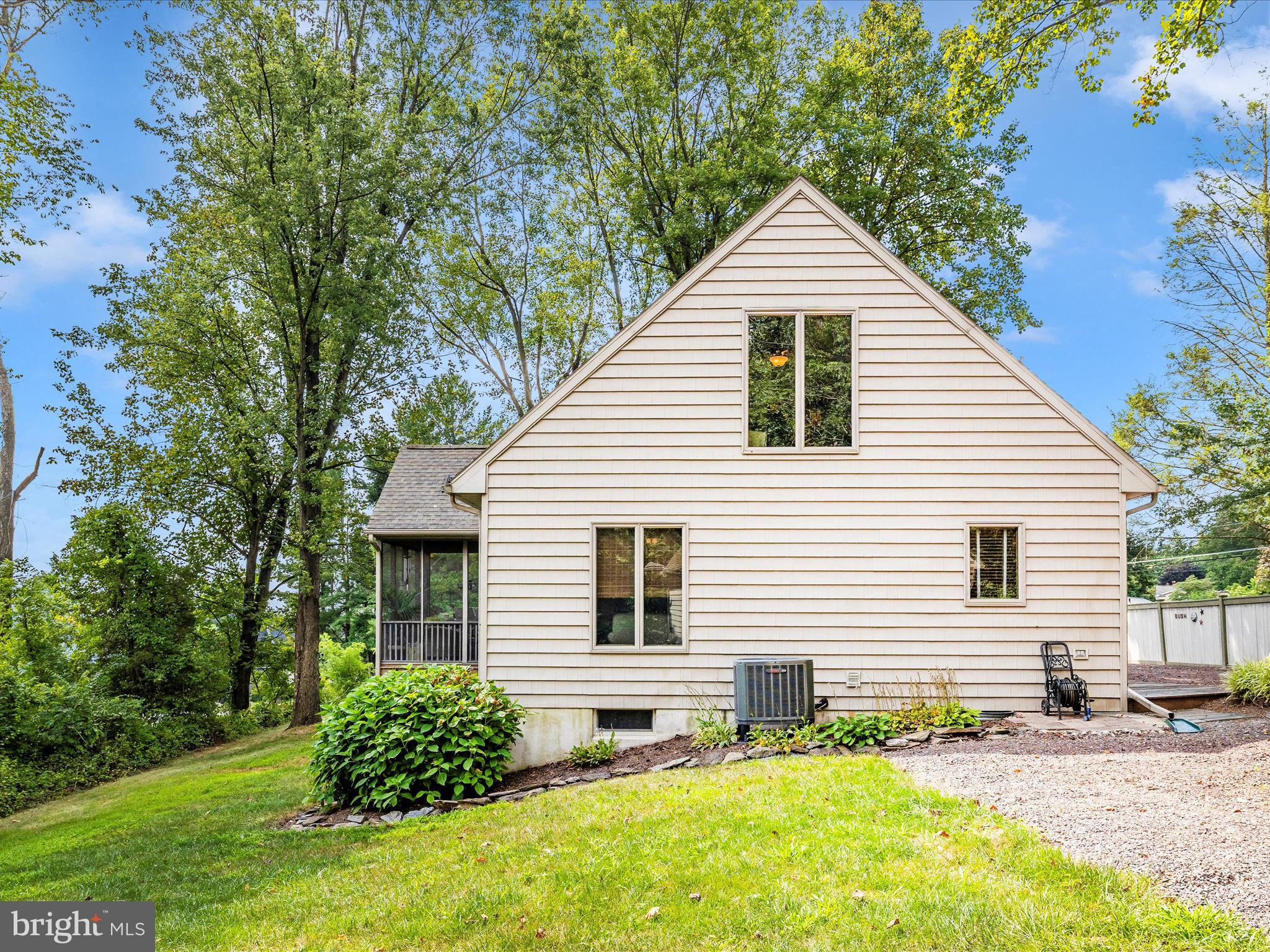 8560 Rocky Springs Road Frederick, MD 21702 - Photo 46 of 50 a front view of a house with a yard