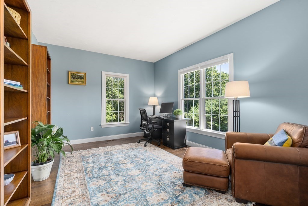 28 Mohawk Path Holliston, MA 01746 - Photo 12 of 35 Gallery Image 12