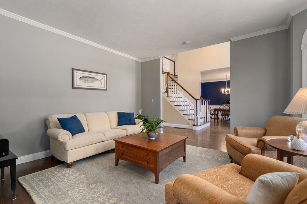 28 Mohawk Path Holliston, MA 01746 - Photo 15 of 35 Gallery Image 15