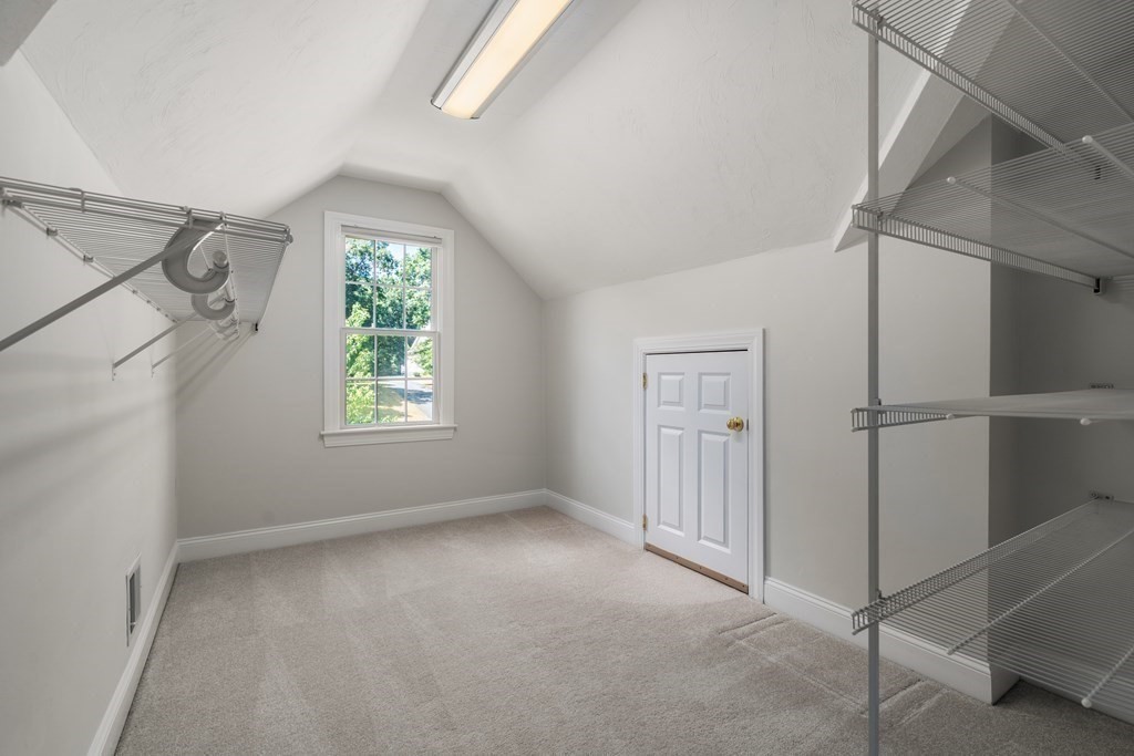28 Mohawk Path Holliston, MA 01746 - Photo 20 of 35 Gallery Image 20