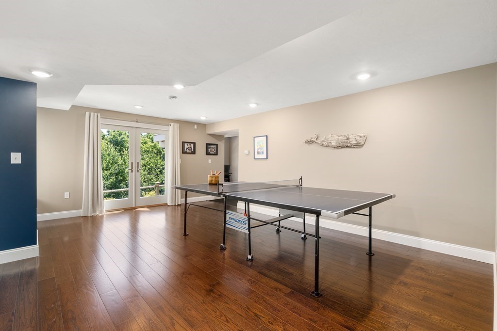 28 Mohawk Path Holliston, MA 01746 - Photo 29 of 35 Gallery Image 29