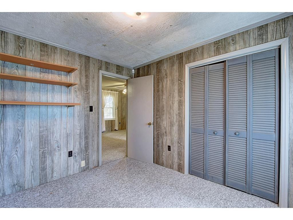 1585 Powder Branch Road Johnson City, TN 37601 - Photo 17 of 30 Photo 17