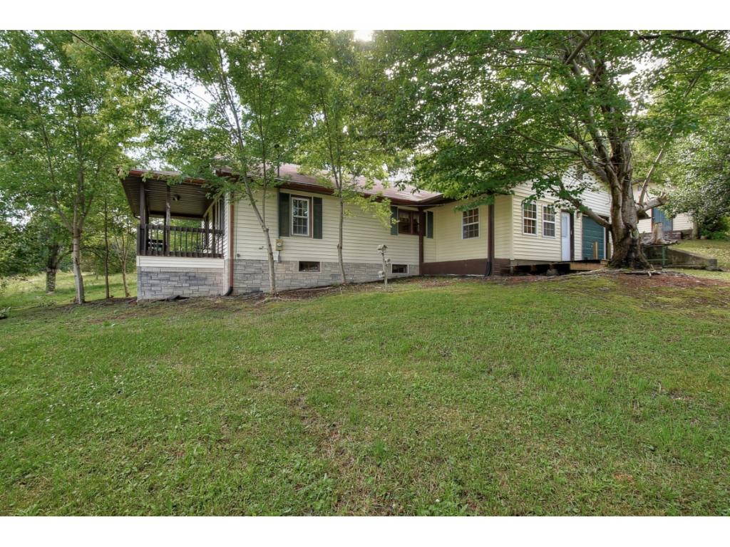 1585 Powder Branch Road Johnson City, TN 37601 - Photo 3 of 30 Photo 3