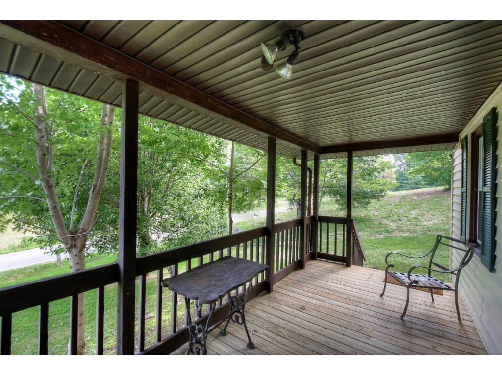 1585 Powder Branch Road Johnson City, TN 37601 - Photo 5 of 30 Photo 5