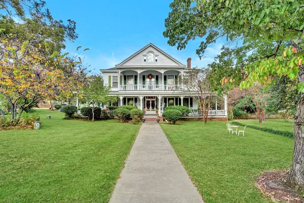 $683,500 | 506 North Main Street, Abbeville, SC 29620