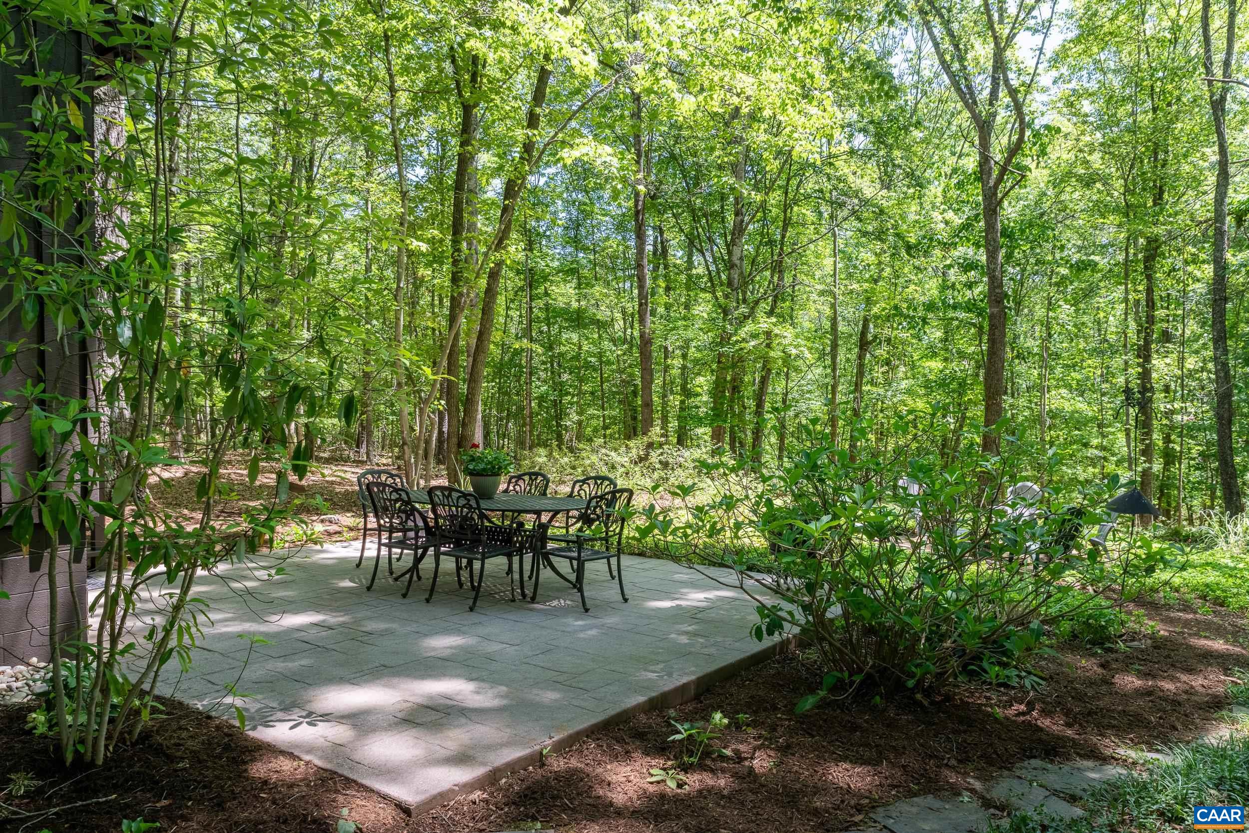 3939 Buck Island Road Charlottesville, VA 22902 - Photo 10 of 74 Dine Al Fresco