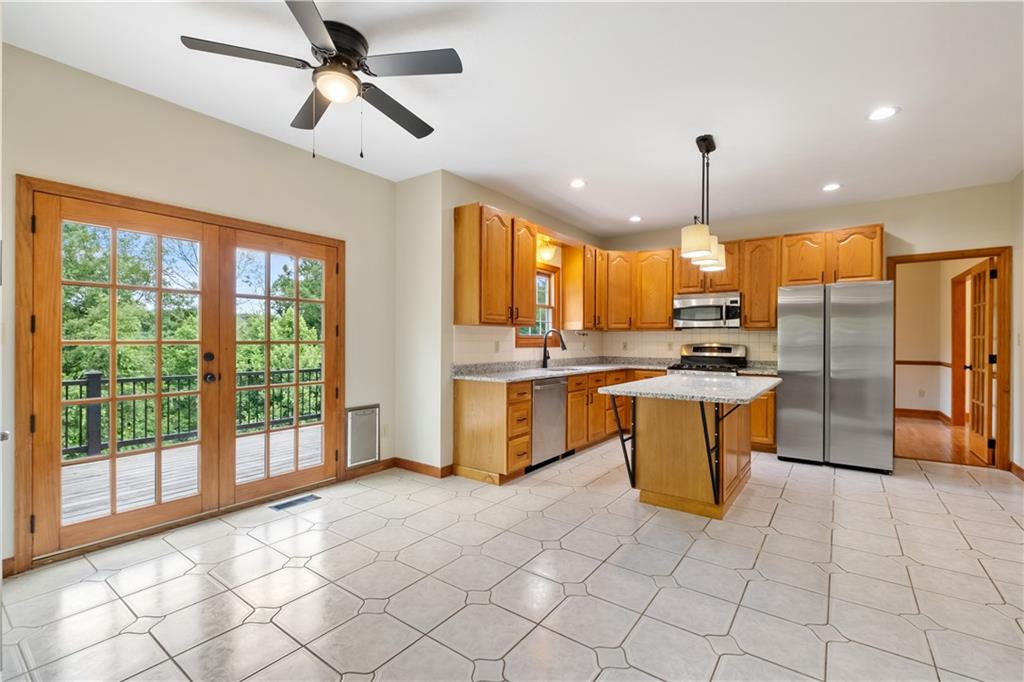 202 Warren Road Warrendale, PA 15086 - Photo 13 of 36 Gallery Image 13