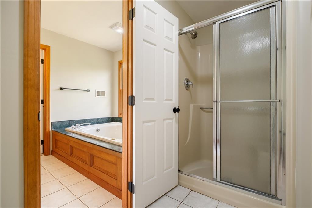 202 Warren Road Warrendale, PA 15086 - Photo 26 of 36 Gallery Image 26