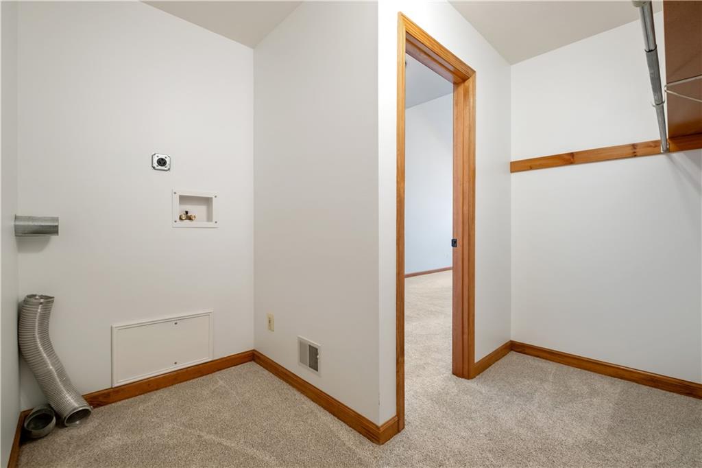 202 Warren Road Warrendale, PA 15086 - Photo 27 of 36 W/D Hookup available in the primary walk in closet.