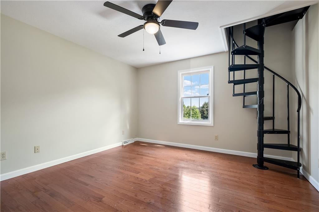 202 Warren Road Warrendale, PA 15086 - Photo 29 of 36 Gallery Image 29