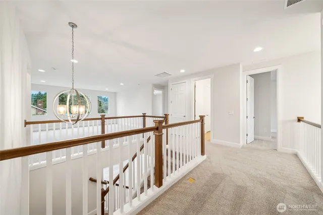 $999,990 | 2213 Oak Court, Unit 11, Milton, WA 98354