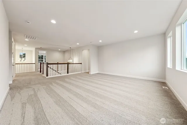 $999,990 | 2213 Oak Court, Unit 11, Milton, WA 98354