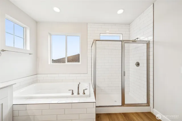 $999,990 | 2213 Oak Court, Unit 11, Milton, WA 98354