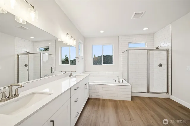 $999,990 | 2213 Oak Court, Unit 11, Milton, WA 98354