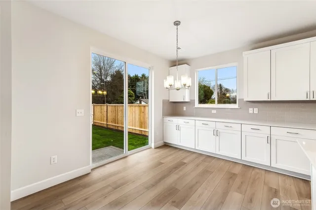 $999,990 | 2213 Oak Court, Unit 11, Milton, WA 98354