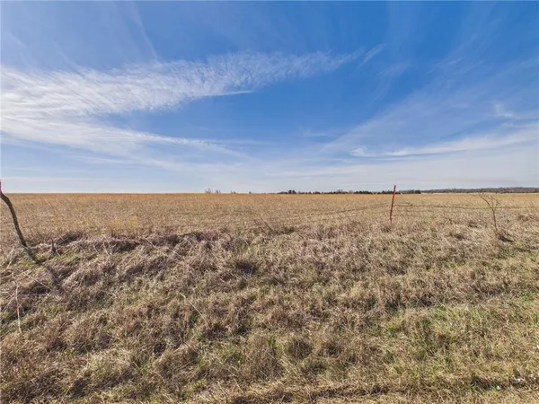 $480,000 | Tbd Poplar Road, Uniontown, KS 66779