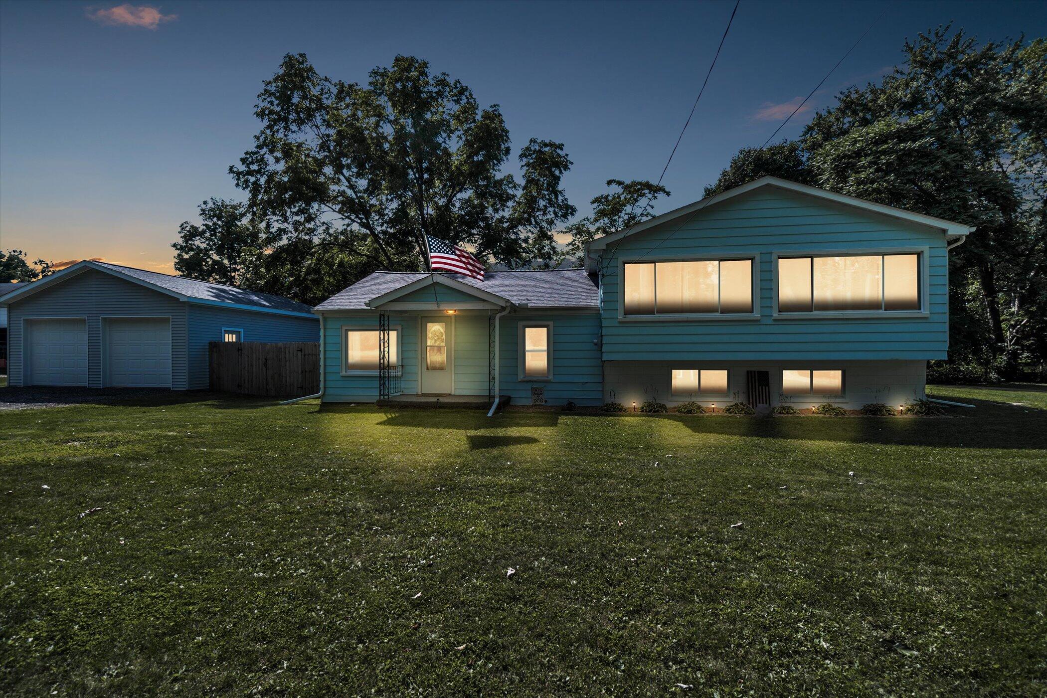 4780 Draper Road Jackson, MI 49203 - Photo 2 of 50 01-4780-Draper-Rd-WindowStill-Real-Estat