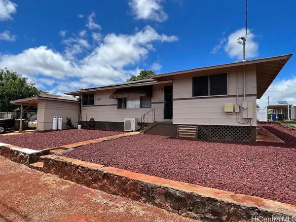 $3,000 | 852 Wahinani Street, Pearl City, HI 96782