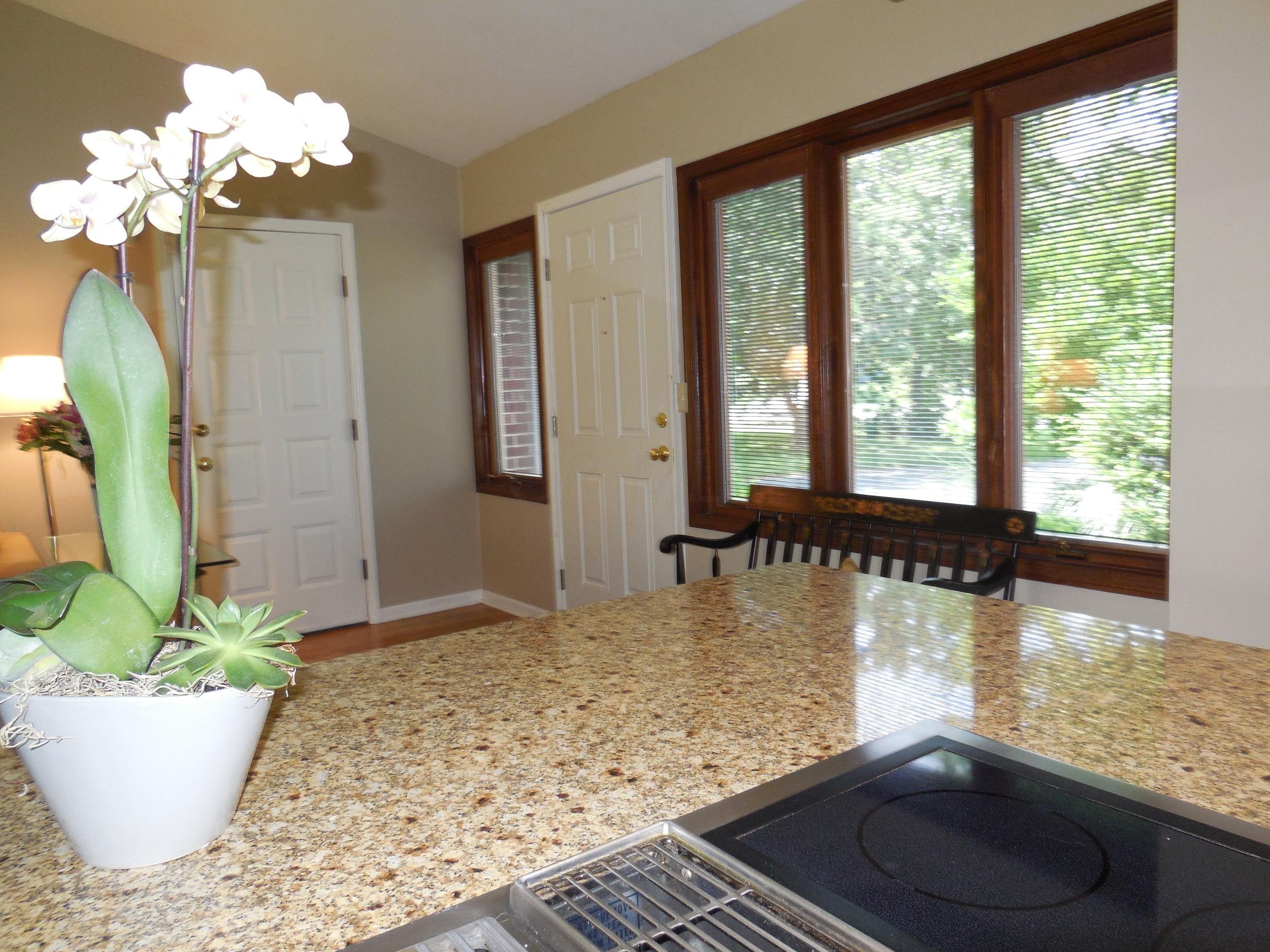 2125 Tremont Road Columbus, OH 43221 - Photo 17 of 41 Gallery Image 17