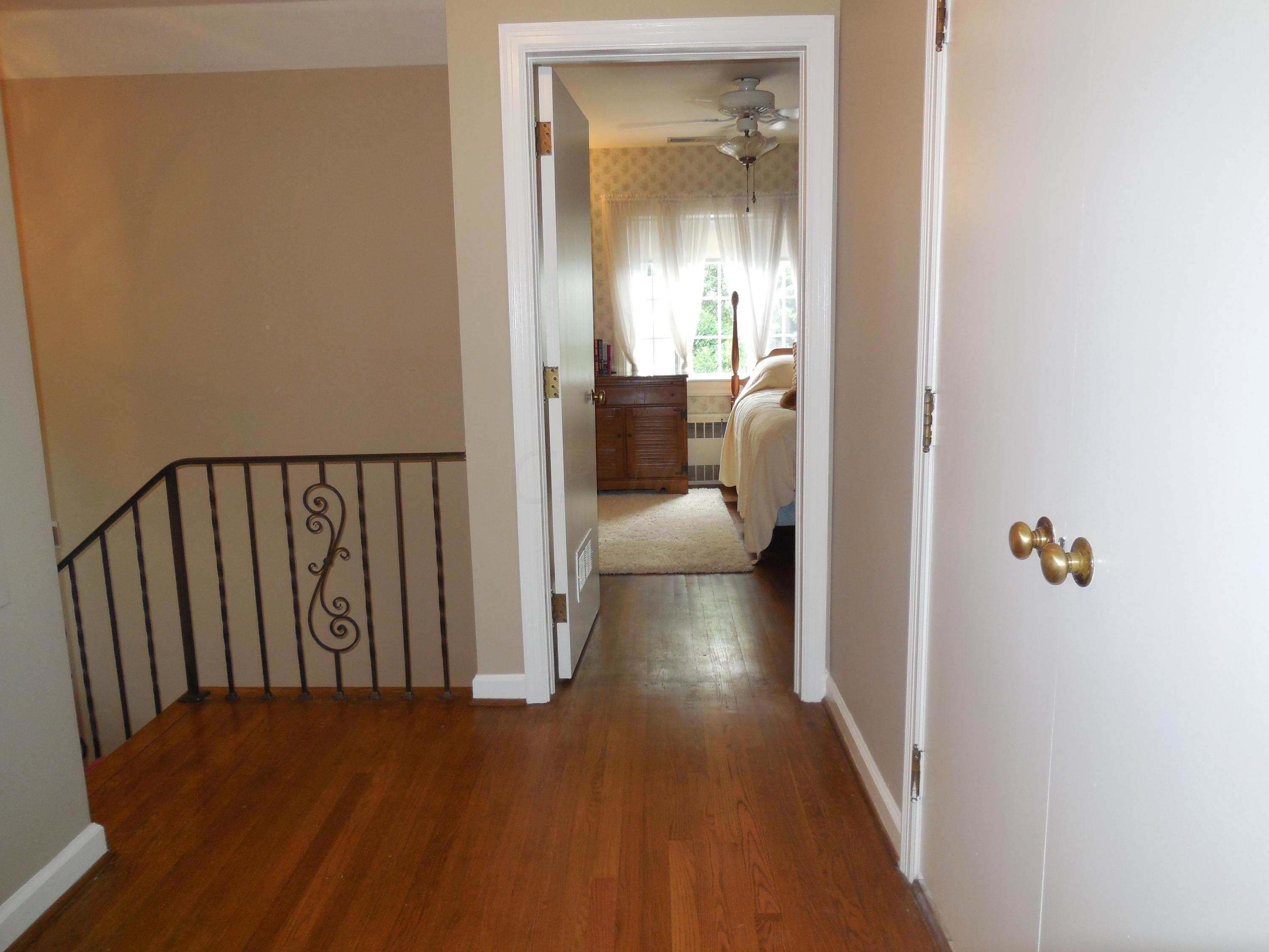 2125 Tremont Road Columbus, OH 43221 - Photo 25 of 41 Gallery Image 25