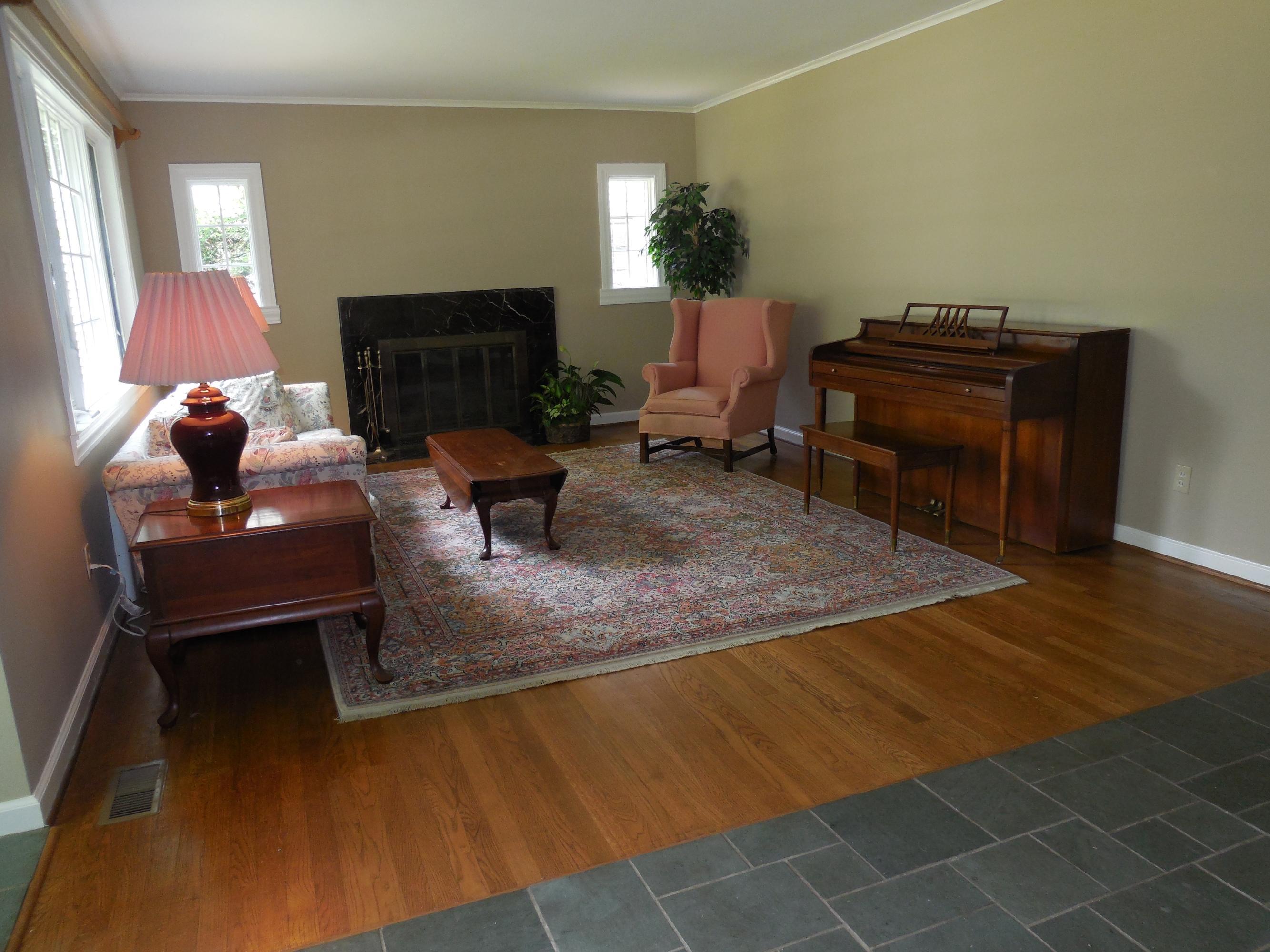 2125 Tremont Road Columbus, OH 43221 - Photo 7 of 41 Gallery Image 7