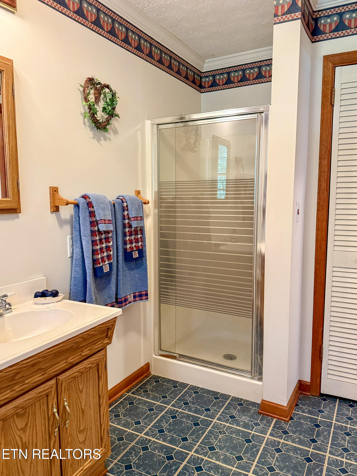 676 Sunny Point Road Baxter, TN 38544 - Photo 14 of 38 Bathroom