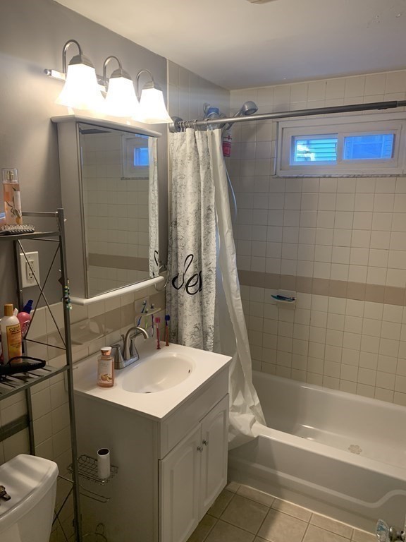 25 Canton Street Lowell, MA 01851 - Photo 16 of 42