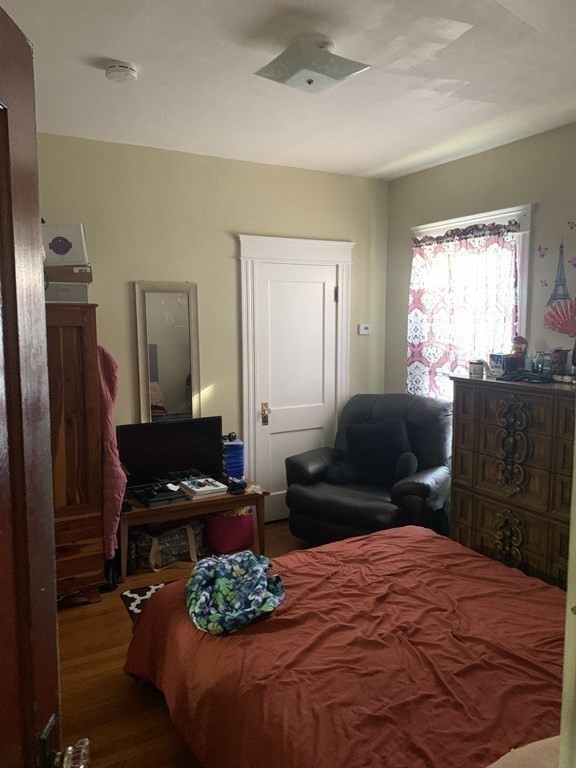 25 Canton Street Lowell, MA 01851 - Photo 24 of 42