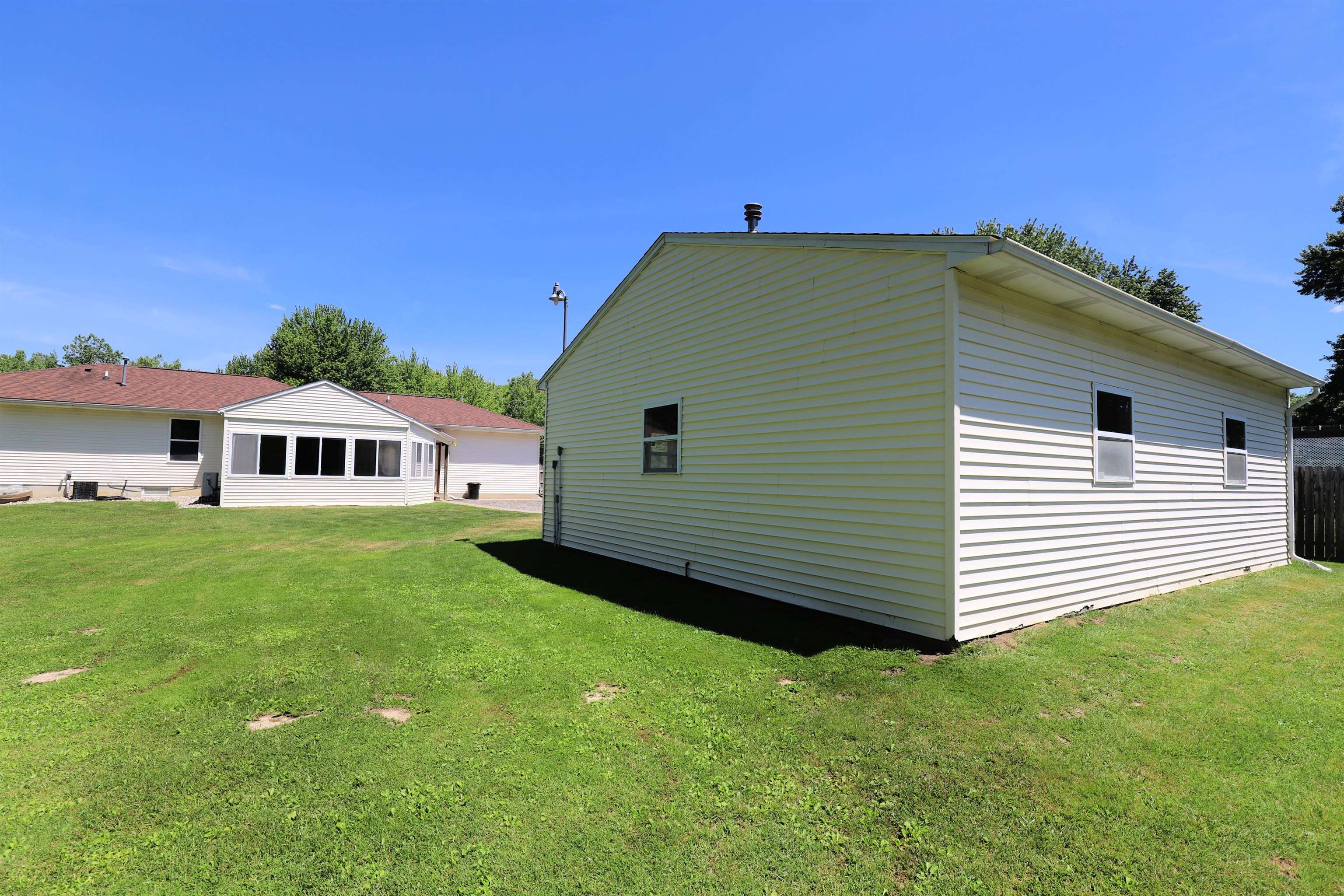6285 Chicago Road Flushing, MI 48433 - Photo 26 of 41