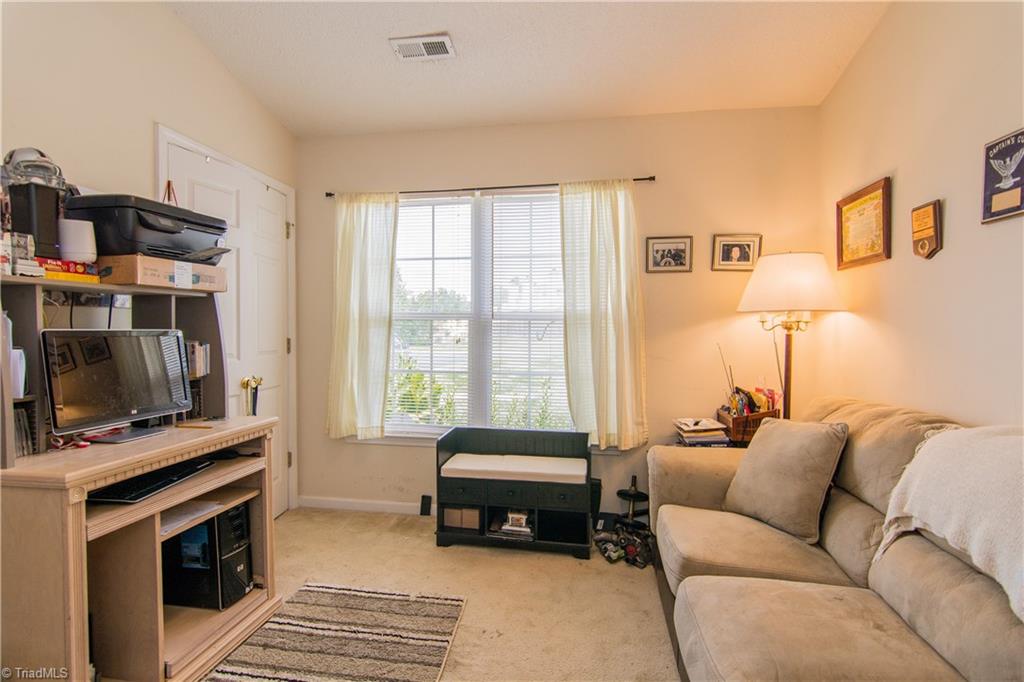 2926 WaterStone Loop High Point, NC 27265 - Photo 19 of 24