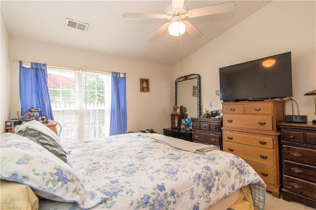 2926 WaterStone Loop High Point, NC 27265 - Photo 20 of 24