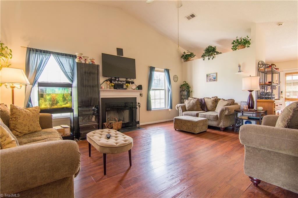 2926 WaterStone Loop High Point, NC 27265 - Photo 10 of 24