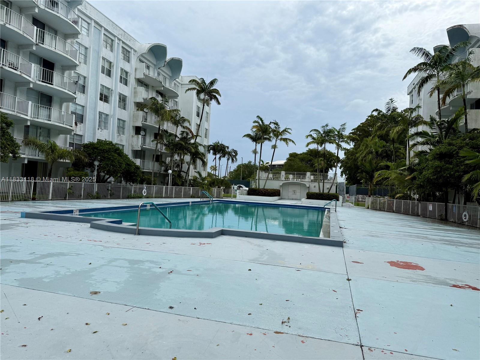 492 Northwest 165th Street, Unit C609 Miami, FL 33169 - Photo 15 of 17