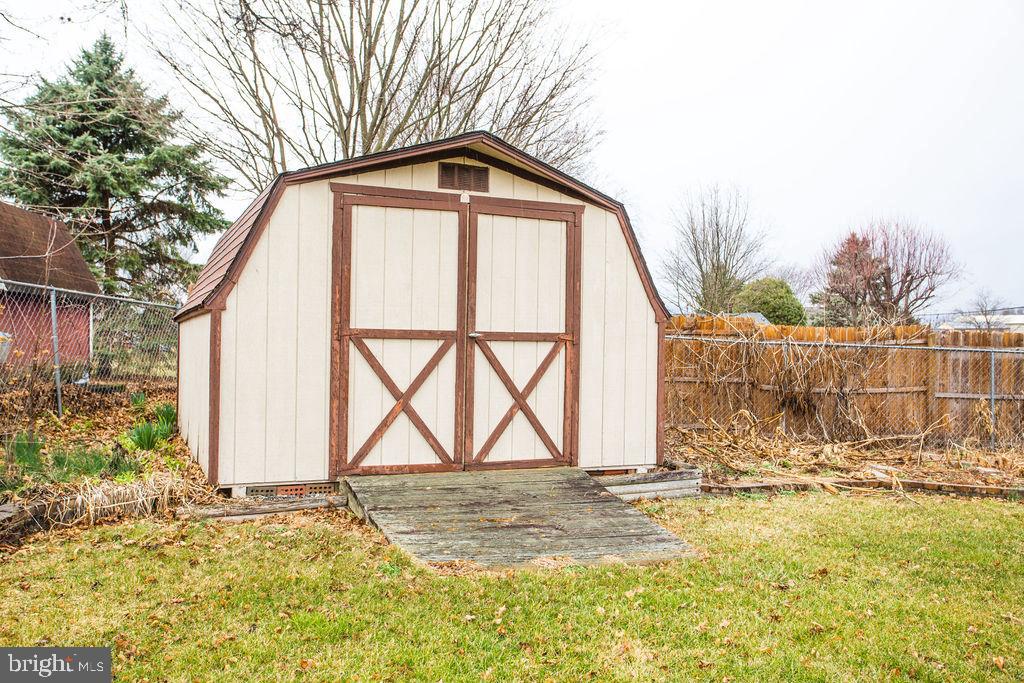 1827 Johnson Road Chambersburg, PA 17202 - Photo 33 of 37 Gallery Image 33
