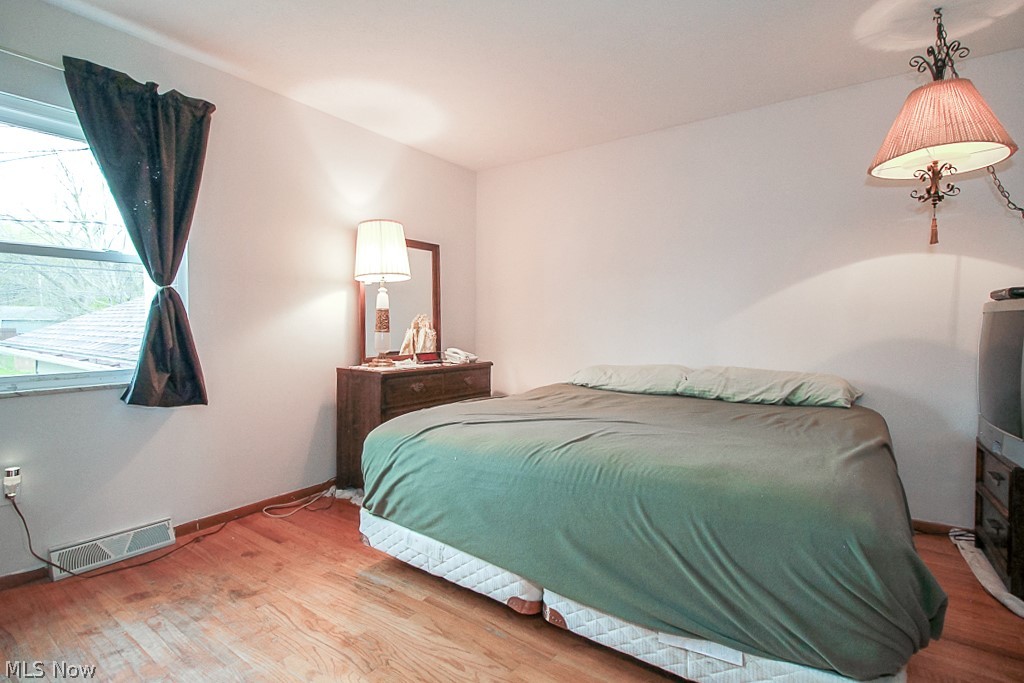6464 Wolf Road Brook Park, OH 44142 - Photo 17 of 26 Gallery Image 17