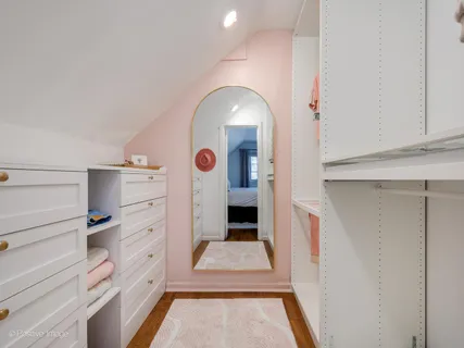 $700,000 | 740 South Ashland Avenue, La Grange, IL 60525