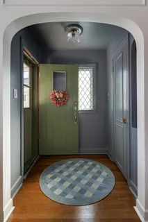 $700,000 | 740 South Ashland Avenue, La Grange, IL 60525