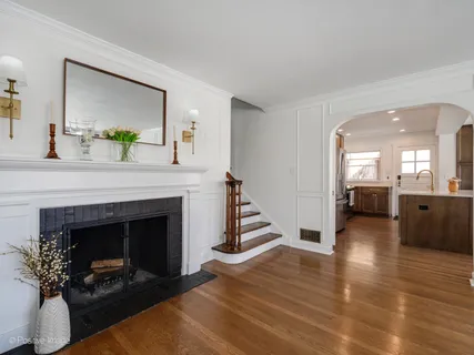 $700,000 | 740 South Ashland Avenue, La Grange, IL 60525