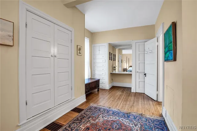 $589,900 | 704 Auburn Avenue, Buffalo, NY 14222