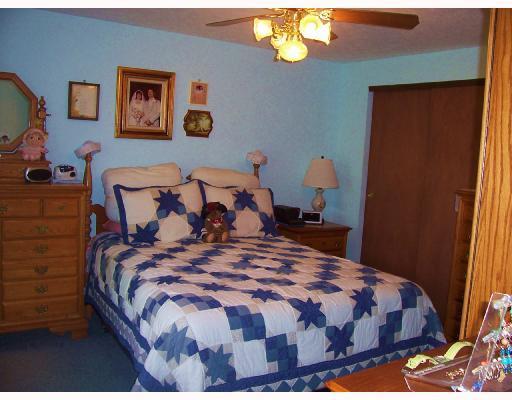2940 Alameda Springfield, OH 45503 - Photo 3 of 12