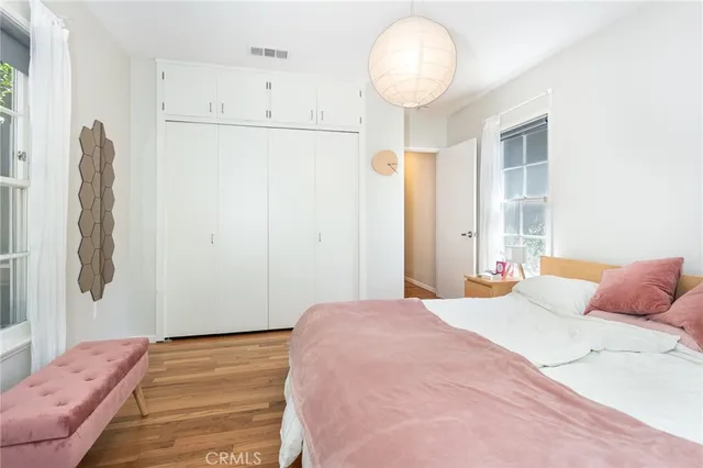 $1,685,000 | 301 South Sunset Canyon Drive, Burbank, CA 91501