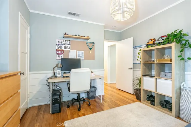 $1,685,000 | 301 South Sunset Canyon Drive, Burbank, CA 91501