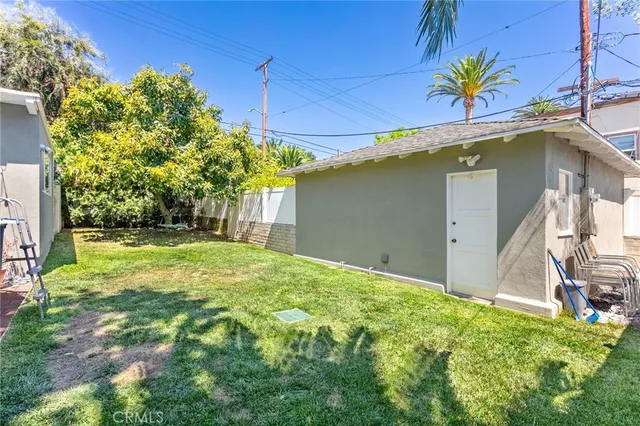 $1,685,000 | 301 South Sunset Canyon Drive, Burbank, CA 91501