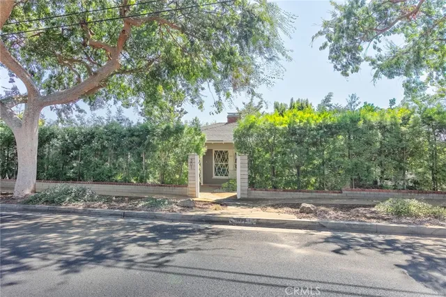 $1,685,000 | 301 South Sunset Canyon Drive, Burbank, CA 91501